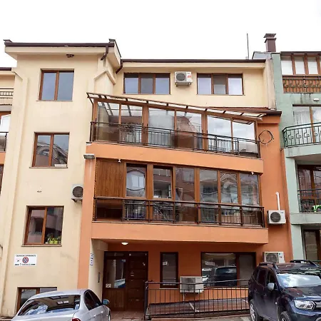 Apartament 1br In Briz With Parking Space By Flat Manаger Warna